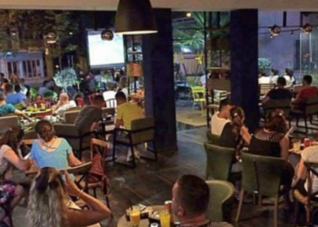 Shtrenjtimi i kafesë, çmimet në bare dhe restorante thyejnë rekordin e 14 viteve