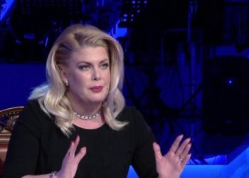 Çfarë ka ndodhur?/ Eni Çobani rrezikon heqjen e licensës së avokates (FOTO)