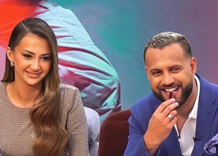Kiara zbulon moshën kur ka dhënë puthjen e parë, reagimi i Luizit është epik