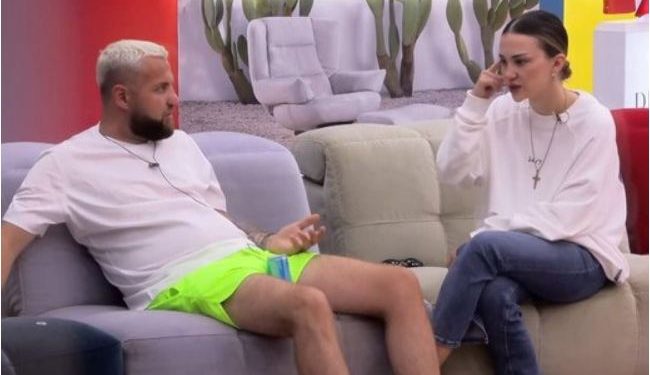 “Më duket vetja si barrë”/ Krizë mes çiftit Kiara-Luiz? Moderatorja: Më thua që të prish lojën…