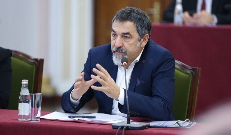 ‘Nga dje jemi në fushatë’ Bledi Çuçi mbledh grupin PS, lë porositë: Dilni sa më shumë në terren! Amnistia penale javën tjetër në Kuvend