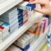 Shpallet në kërkim farmacistja në Tiranë, i dha medikamente të gabuara 38-vjeçares