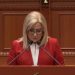 Jep dorëheqjen Lindita Nikolla nga drejtimi i Parlamentit, tregon arsyen e vendimit të papritur
